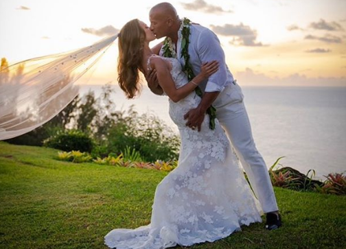 Dwayne The Rock Johnson si è sposato, l’annuncio su Instagram. FOTO