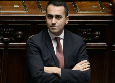 Crisi, ecco le tre soluzioni per i 5 Stelle: Pd, elezioni o Lega senza Salvini