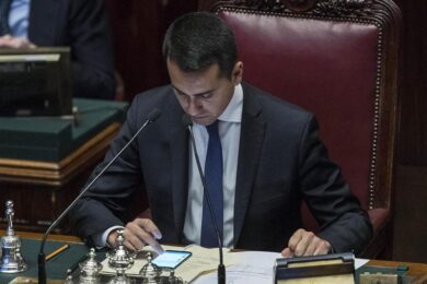 M5s: ricostruzioni false su giornali, nessuna chiamata Di Maio-Zingaretti