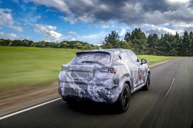 Nissan Juke, svelate le foto della seconda generazione in arrivo a settembre Nissan Juke, svelate le foto della seconda generazione in arrivo a settembre