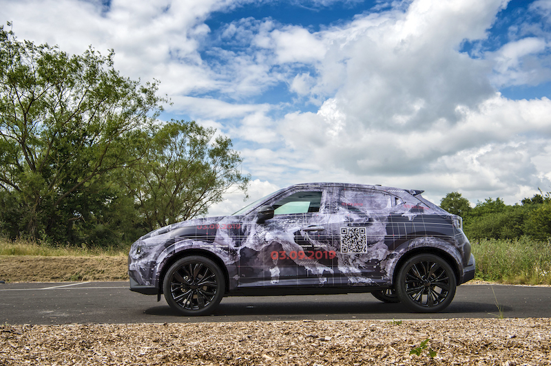 Nissan Juke, svelate le foto della seconda generazione in arrivo a settembre Nissan Juke, svelate le foto della seconda generazione in arrivo a settembre
