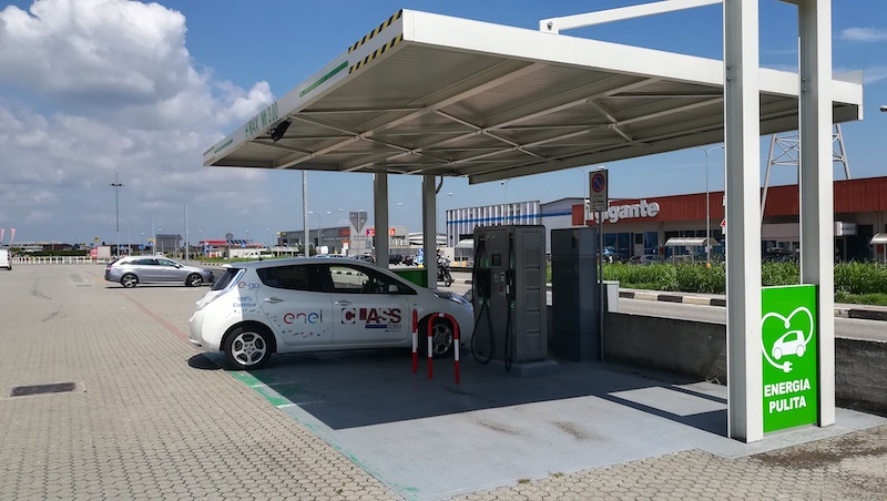 Nissan LEAF:Un viaggio 100% elettrico da nord a sud Italia