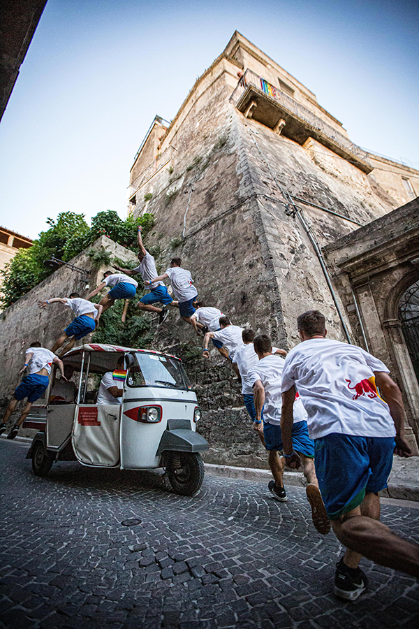 Red Bull Art Of Motion spettacolo unico per la prima volta in Italia