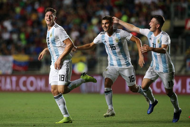 Milan, Adolfo Gaich per l’attacco. Su Correa, Kessie, Laxalt e Reina…