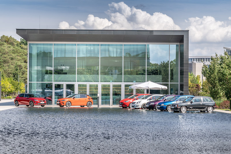 Parte da Francoforte 2019 il viaggio della nuova Opel Corsa Parte da Francoforte 2019 il viaggio della nuova Opel Corsa