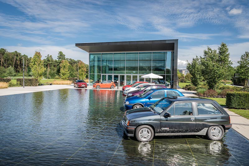 Parte da Francoforte 2019 il viaggio della nuova Opel Corsa Parte da Francoforte 2019 il viaggio della nuova Opel Corsa