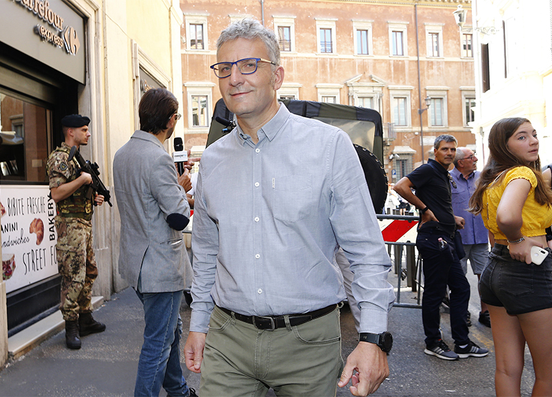 Conte bis: assist di Smeriglio: “La priorità è sbarrare la strada ai razzisti” Conte bis: assist di Smeriglio: “La priorità è sbarrare la strada ai razzisti”