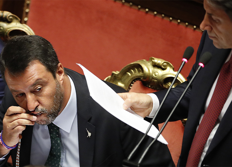 Conte bis: assist di Smeriglio: “La priorità è sbarrare la strada ai razzisti” Conte bis: assist di Smeriglio: “La priorità è sbarrare la strada ai razzisti”