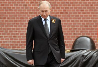 Russia: libero il regista ucraino Sentsov