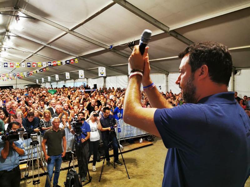 Salvini: “Esperienza con 5s rivoluzionaria. Ora risponderanno agli elettori” Salvini: “Esperienza con 5s rivoluzionaria. Ora risponderanno agli elettori”