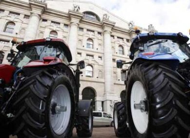 Cnh si sdoppia: spin-off di Iveco. Elkann: “Exor rimarrà prima azionista”