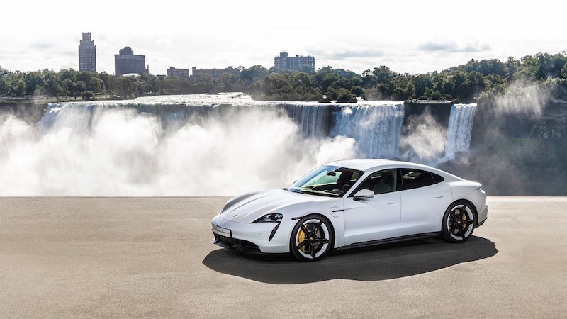 IAA 2019, Porsche svela la Taycan la prima elettrica sportiva IAA 2019, Porsche svela la Taycan la prima elettrica sportiva