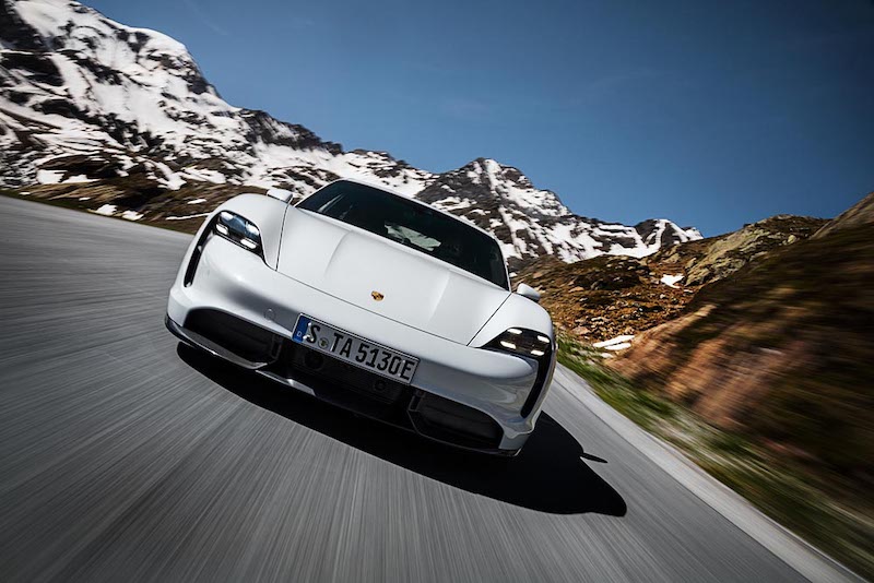 IAA 2019, Porsche svela la Taycan la prima elettrica sportiva IAA 2019, Porsche svela la Taycan la prima elettrica sportiva