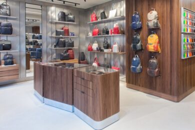 Piquadro: nuovo look per lo store torinese