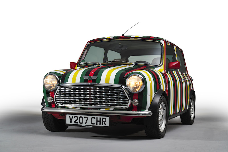 Mini: 60 anni di successi dalla regina a Hollywood Mini: 60 anni di successi dalla regina a Hollywood