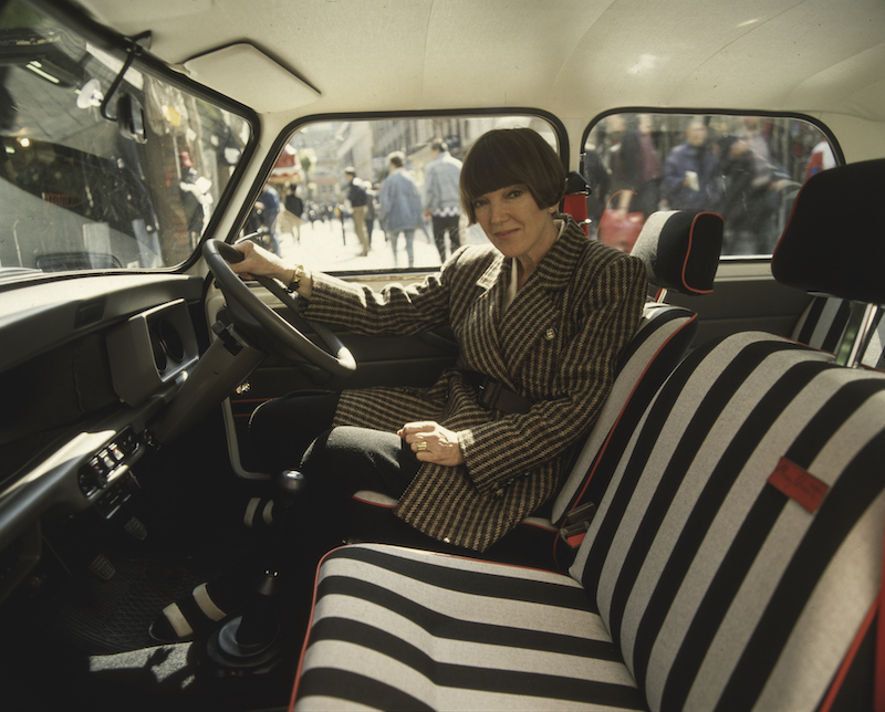 Mini: 60 anni di successi dalla regina a Hollywood Mini: 60 anni di successi dalla regina a Hollywood