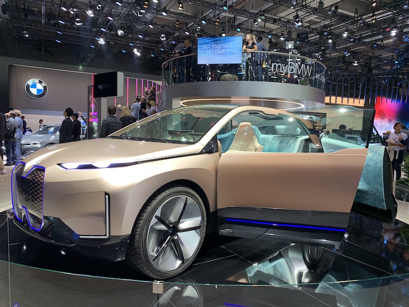 Francoforte 2019 accende la spina e… prende la scossa! Francoforte 2019 accende la spina e… prende la scossa!