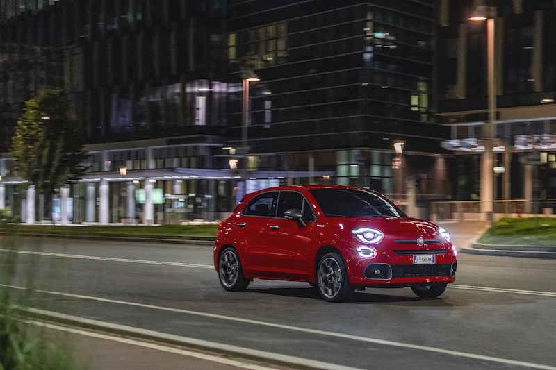 Fiat presenta la nuova 500X Sport