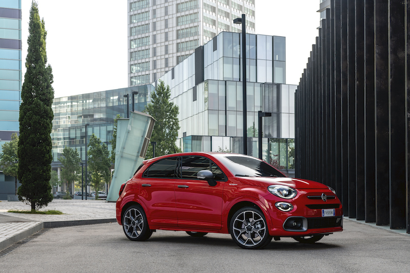 Fiat presenta la nuova 500X Sport
