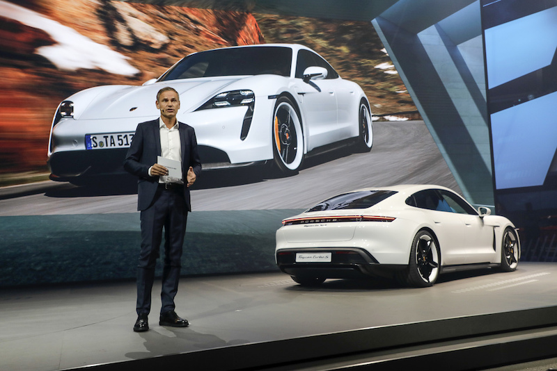 Parte dal Salone di Francoforte 2019 l’offensiva elettrica di Porsche