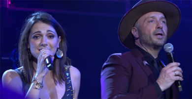 Joe Bastianich canta Cheek to Cheek a un Palco per due