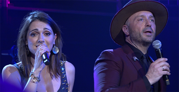 Joe Bastianich canta Cheek to Cheek a un Palco per due Joe Bastianich canta Cheek to Cheek a un Palco per due