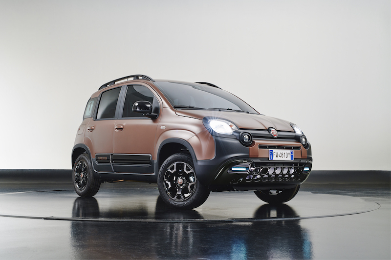 Nuova Fiat Panda Trussardi: il lusso diventa democratico Nuova Fiat Panda Trussardi: il lusso diventa democratico