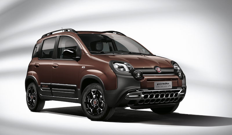 Nuova Fiat Panda Trussardi: il lusso diventa democratico Nuova Fiat Panda Trussardi: il lusso diventa democratico