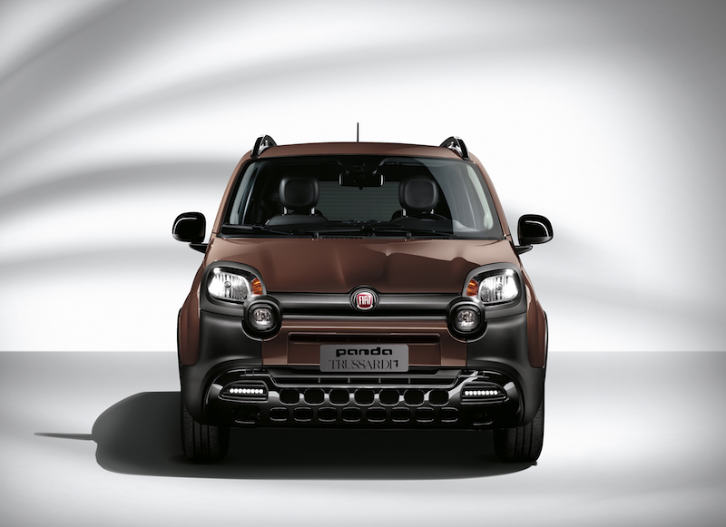 Nuova Fiat Panda Trussardi: il lusso diventa democratico Nuova Fiat Panda Trussardi: il lusso diventa democratico