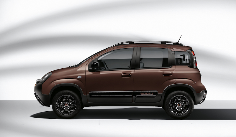 Nuova Fiat Panda Trussardi: il lusso diventa democratico Nuova Fiat Panda Trussardi: il lusso diventa democratico