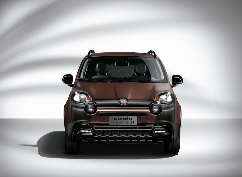 Nuova Fiat Panda Trussardi: il lusso diventa democratico Nuova Fiat Panda Trussardi: il lusso diventa democratico