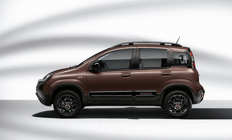 Nuova Fiat Panda Trussardi: il lusso diventa democratico Nuova Fiat Panda Trussardi: il lusso diventa democratico