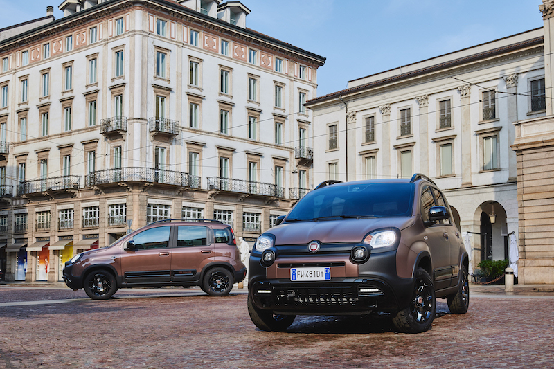 Nuova Fiat Panda Trussardi: il lusso diventa democratico Nuova Fiat Panda Trussardi: il lusso diventa democratico