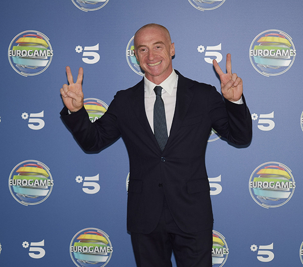 EUROGAMES una sfida tra nazioni europee su Canale5. EUROGAMES una sfida tra nazioni europee su Canale5.