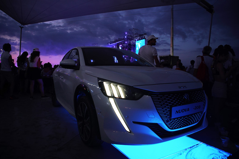 Peugeot e il Jova Beach party a Linate per la fine dell’estate Peugeot e il Jova Beach party a Linate per la fine dell’estate