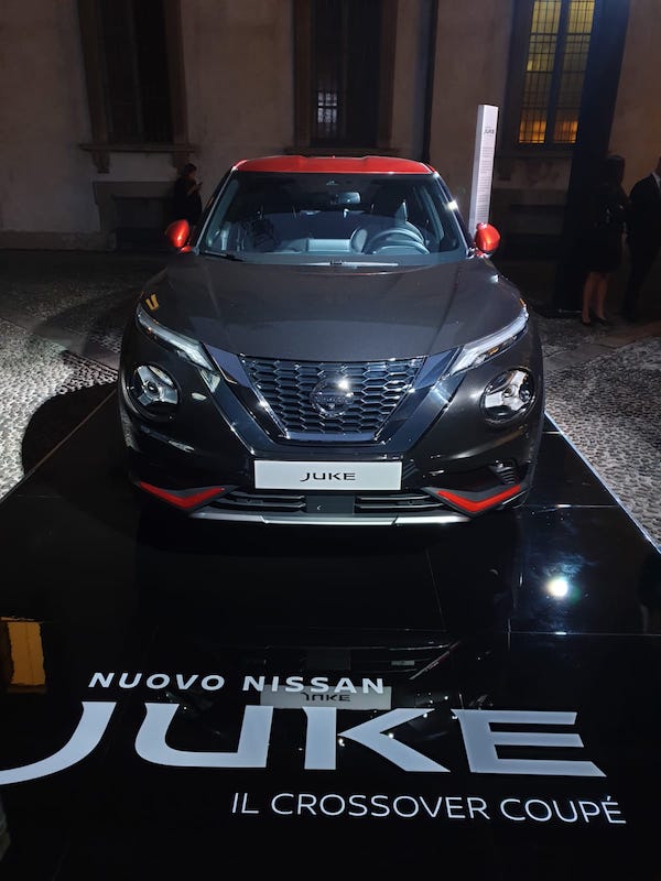 Nuovo Nissan JUKE protagonista della Milano Fashion Week Nuovo Nissan JUKE protagonista della Milano Fashion Week