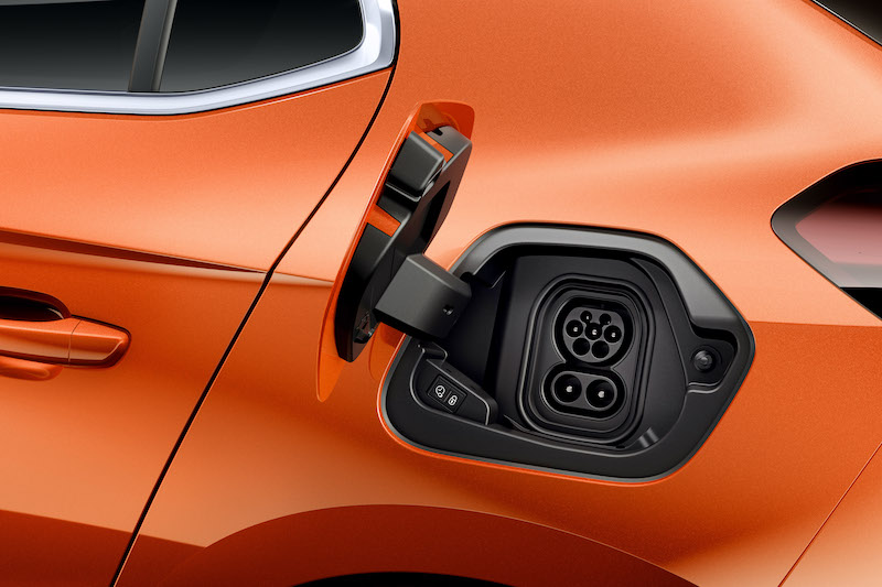 Opel Corsa-e: l’elettrica che si carica in modo veloce e semplice Opel Corsa-e: l’elettrica che si carica in modo veloce e semplice