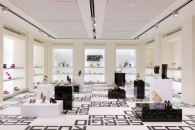 Sergio Rossi presenta la nuova collezione Sergio Super Heel