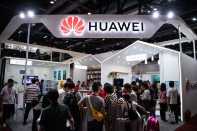 Huawei, il futuro comincia a Milano: “Con Smart City e 5G Italia più forte”