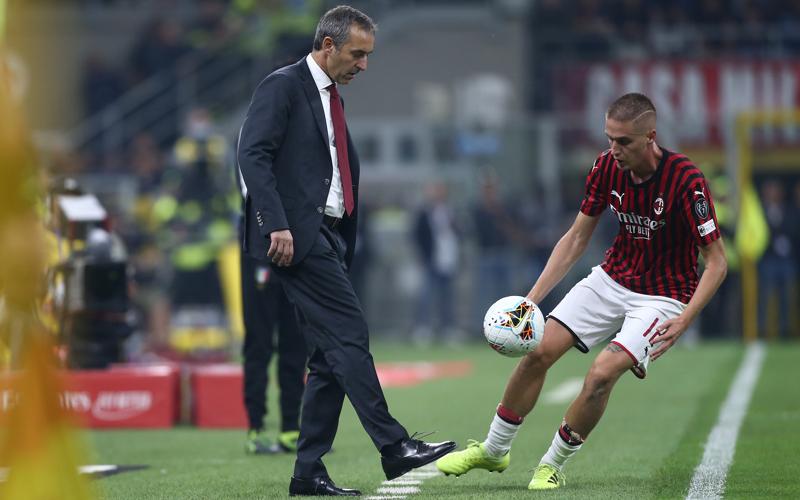Milan, Berlusconi: “Giampaolo? Non l’ho consigliato io”. Paquetà out. E… Milan, Berlusconi: “Giampaolo? Non l’ho consigliato io”. Paquetà out. E…