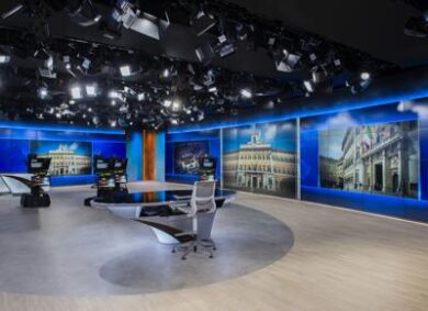 Sky TG24, Giuseppe De Bellis: “Prepariamo un ‘campionato’ dei partiti e poi…”. L’intervista