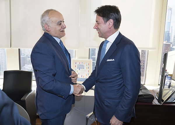 Onu, la rappresentanza italiana è plastic-free. Conte: “Sono orgoglioso” Onu, la rappresentanza italiana è plastic-free. Conte: “Sono orgoglioso”