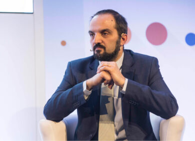 Roma, scoppia la guerra del turismo. M5S contro albergatori: scontro politico