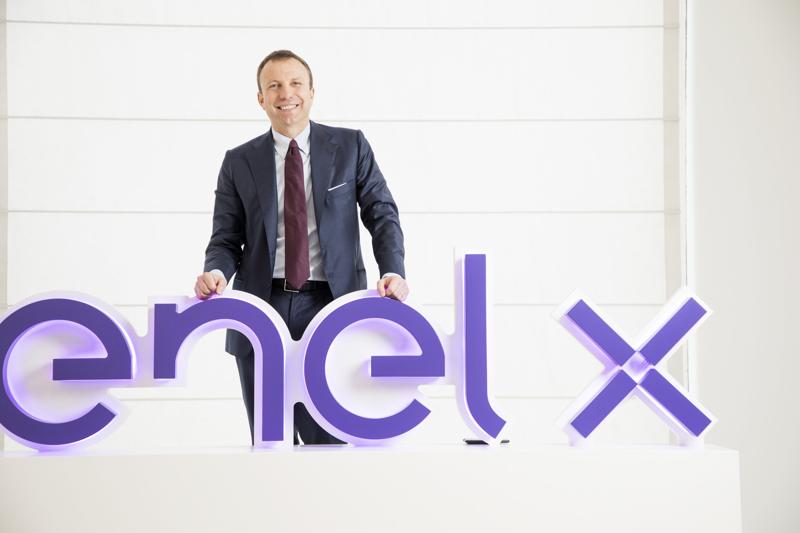 Partnership Enel X Hubject, mobilità elettrica: estesa la rete di ricarica Partnership Enel X Hubject, mobilità elettrica: estesa la rete di ricarica