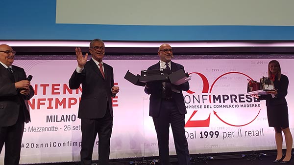 Confimprese compie 20 anni. Resca “pronti per affrontare nuove sfide” Confimprese compie 20 anni. Resca “pronti per affrontare nuove sfide”
