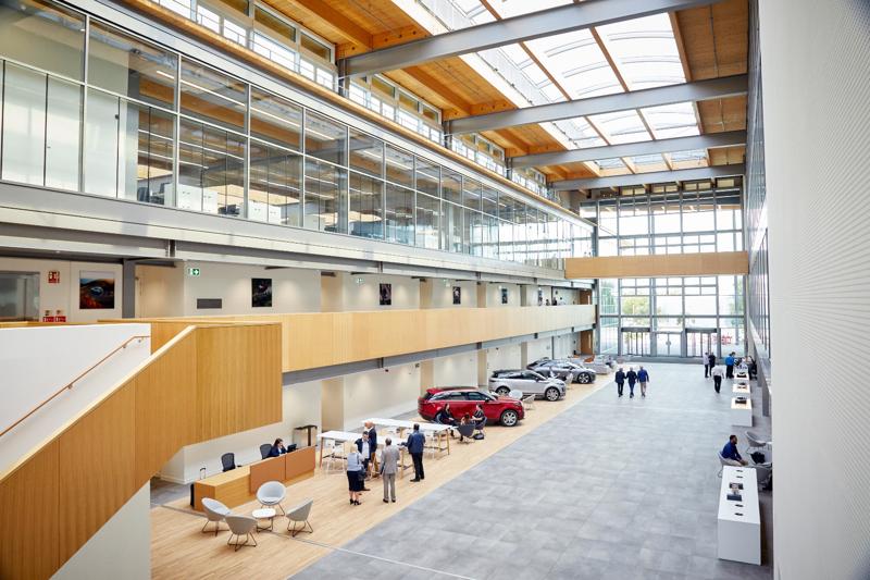 JAGUAR LAND ROVER svelano l’innovativo Product Creation Centre JAGUAR LAND ROVER svelano l’innovativo Product Creation Centre