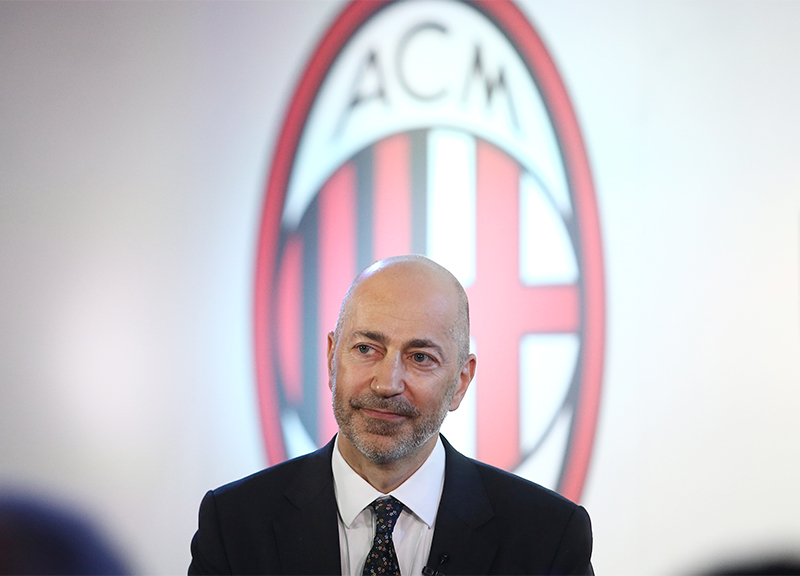 San Siro non va bene per Inter e Milan. Ecco i progetti per il nuovo stadio San Siro non va bene per Inter e Milan. Ecco i progetti per il nuovo stadio
