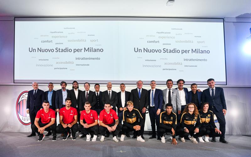 San Siro non va bene per Inter e Milan. Ecco i progetti per il nuovo stadio San Siro non va bene per Inter e Milan. Ecco i progetti per il nuovo stadio