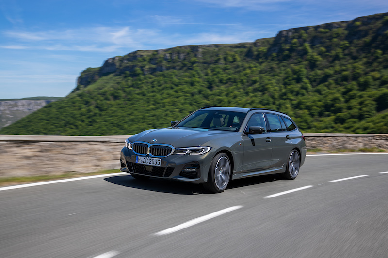 Nuova BMW Serie 3 Touring: 33 anni e non sentirli