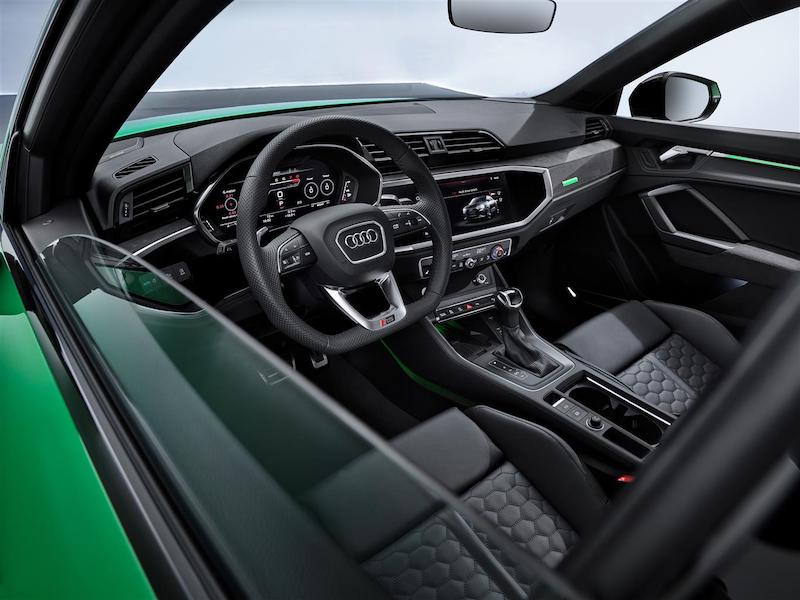 Audi Sport presenta la nuova generazione di RS Q3 ed RS Q3 Sportback Audi Sport presenta la nuova generazione di RS Q3 ed RS Q3 Sportback